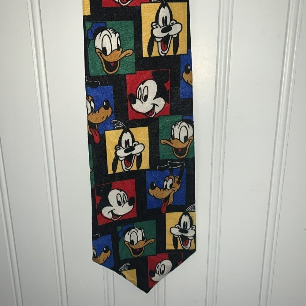 Vintage Disney Mickey‎ Mouse Donald Duck Goofy Pluto Polyester Tie USA Classroom